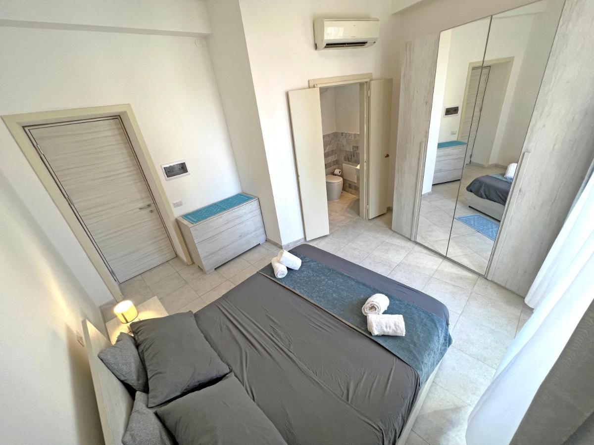 Camere In Centro Каляри Екстериор снимка